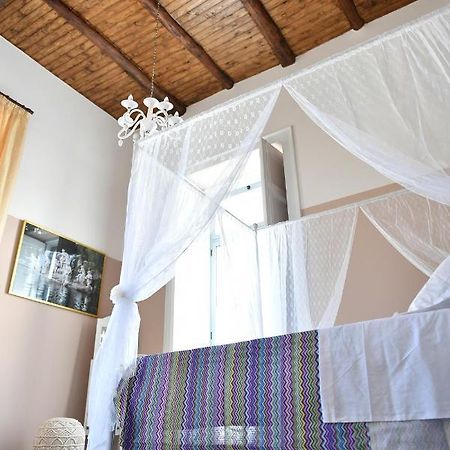 B&B A Due Passi Касерта Екстериор снимка